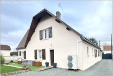 Saint-George-Sur-Eure (28190) Maison moderne d'une surface de 230 m², 6 chambres (possible 7 chambres)