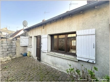 COURVILLE SUR EURE (28190), Rue Georges Fessard, maison à renover de 100m², 2 chambres, garage