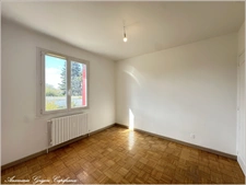 OLLE - Maison familiale de 110 m², 4 chambres (possibilité d’une 5ème chambre)  sur sous-sol total, terrain clos de