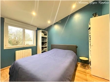 Courville-Sur-Eure, maison de plain pied, rénovée entièrement - 3 chambres, terrain clos de 2428 m²