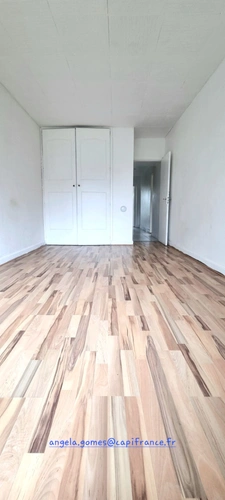 Appartement à vendre 3 pièces ROMAINVILLE (93)