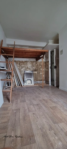 A SAISIR Studio 16 m2 à rénover intégralement PARIS 10EME ARRONDISSEMENT (75) 