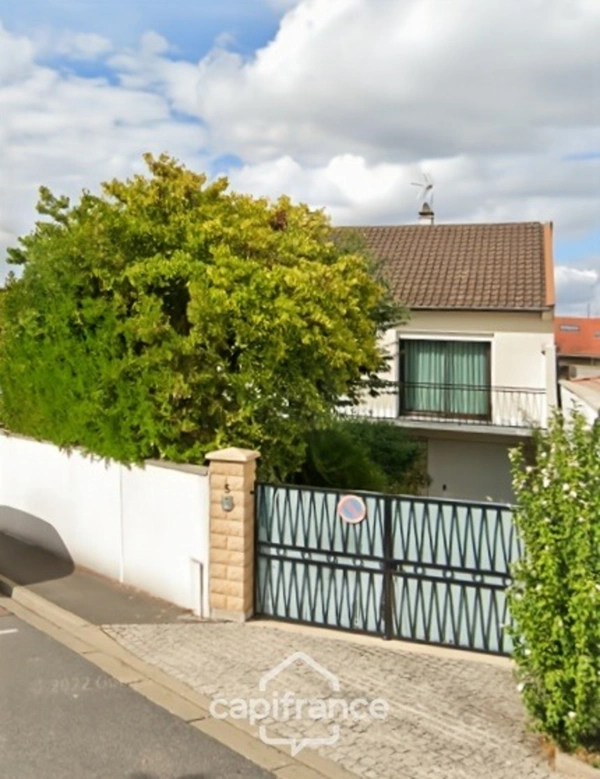 Maison familiale 5/7 pièces 143 m² + garage double + atelier 78 m² quartier Coeuilly (Champigny-sur-Marne) – RER E 700 m – Futur ligne 15 à 10 minutes 