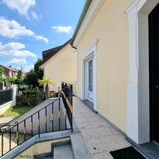Maison individuelle à vendre 5 pièces GAGNY Terrain 359 m2 proche RER E (93)