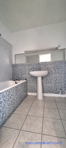 Appartement à vendre 3 pièces ROMAINVILLE (93)