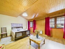Grande propriété familiale sur 7 533 m² de terrain plat