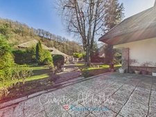 Grande propriété familiale sur 7 533 m² de terrain plat
