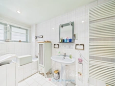 Grande propriété familiale sur 7 533 m² de terrain plat