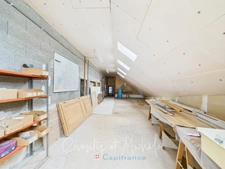 Grande propriété familiale sur 7 533 m² de terrain plat