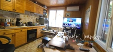 APPARTEMENTS DANS UNE MAISON : FORT POTENTIEL