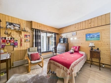 Grande propriété familiale sur 7 533 m² de terrain plat