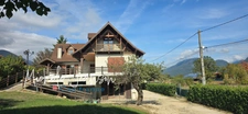 Maison familiale 138 m² – Le Touvet – Terrasse, studio indépendant et plus de 100 m² d’annexes