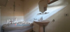 Maison familiale 138 m² – Le Touvet – Terrasse, studio indépendant et plus de 100 m² d’annexes