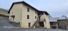 Maison avec grange attenante et grange indépendante – Un potentiel exceptionnel à découvrir ! 