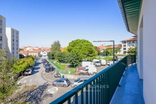Grand appartement de 92m2 à St Charles - La vie tout à pied