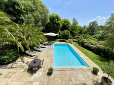 Dpt Pyrénées Atlantiques (64), for sale VILLEFRANQUE house P6 of 233.95 m² - Land of 1,561.00 m²