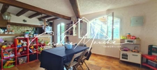 Large character property of 250m² on a plot of 1500m²