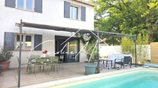Maison mitoyenne T4/5 de 125m² - terrasse, piscine et jardin