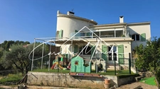 Large character property of 250m² on a plot of 1500m²