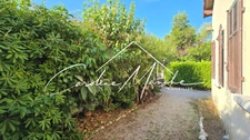 Maison à rénover de plain-pied de 67m² - 2 chambres - jardin et garage