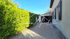 Maison à rénover de plain-pied de 67m² - 2 chambres - jardin et garage