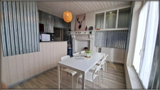 Maison meublée à vendre proche de VOUZIERS (08) avec jardin 