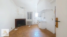 Charming building with garden – Over 750 m² of living space in the heart of Limoux