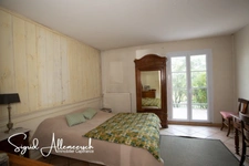 Maison de plain-pied 198m², 7 chambres, entourée de nature – Villemoustaussou