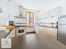 Renovated character house with large garage in the heart of Boutenac