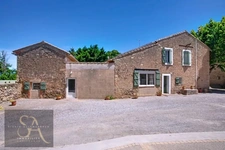 Property (three houses) 249m² with swimming pool for sale rooms 15 minutes from NARBONNE (11)