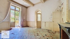 Charming building with garden – Over 750 m² of living space in the heart of Limoux