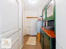 Renovated character house with large garage in the heart of Boutenac