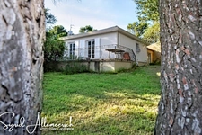 Maison de plain-pied 198m², 7 chambres, entourée de nature – Villemoustaussou