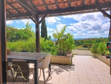 Estate for sale (Aude) – views of the Pyrenees – rare self-sufficiency 