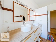 Renovated character house with large garage in the heart of Boutenac
