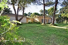 Maison de plain-pied 198m², 7 chambres, entourée de nature – Villemoustaussou