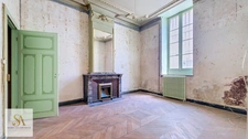 Charming building with garden – Over 750 m² of living space in the heart of Limoux
