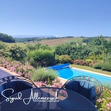 Maison avec piscine à vendre 5 pièces CARLA BAYLE (09) vue Pyrénées