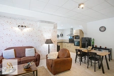 Exceptional estate spanning nearly 16 hectares on the riverbank