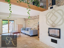 Estate for sale (Aude) – views of the Pyrenees – rare self-sufficiency 