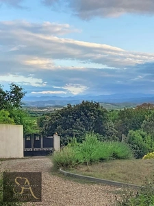Estate for sale (Aude) – views of the Pyrenees – rare self-sufficiency 