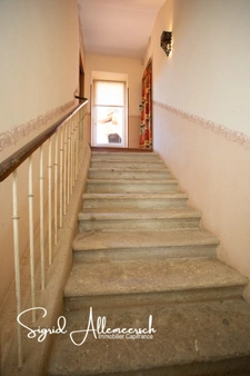 Family house with wine cellar on 55 hectares in a quiet hamlet 10 minutes from NARBONNE