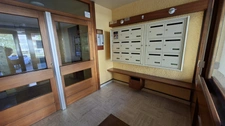 Apt 4 pièces, Dernier étage, vue panoramique, garage, cave, local vélo !!