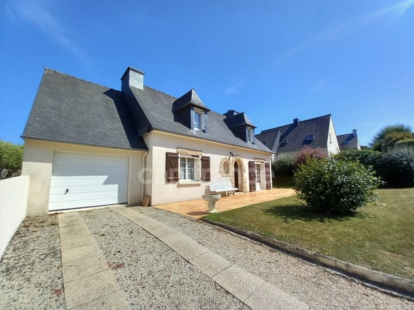 Maison traditionnelle SAINT QUAY PERROS (22)