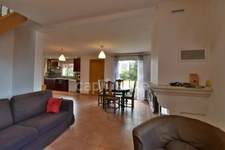 Maison 3 chambres sur plus de 4900 m2 de jardin