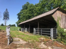 Ancien corps de ferme du XVIe siècle