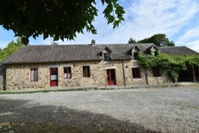 Propriété à vendre 10 pièces PASSAIS LA CONCEPTION (61)