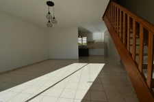 RARE À DOMFRONT-EN-POIRAIE – MAISON 4 CHAMBRES AVEC JARDIN ET GARAGE