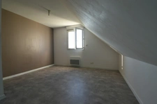 RARE À DOMFRONT-EN-POIRAIE – MAISON 4 CHAMBRES AVEC JARDIN ET GARAGE