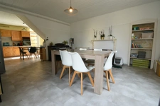 Maison en pierre rénovée – 134 m² – 3 chambres – Terrain de 1 100 m²